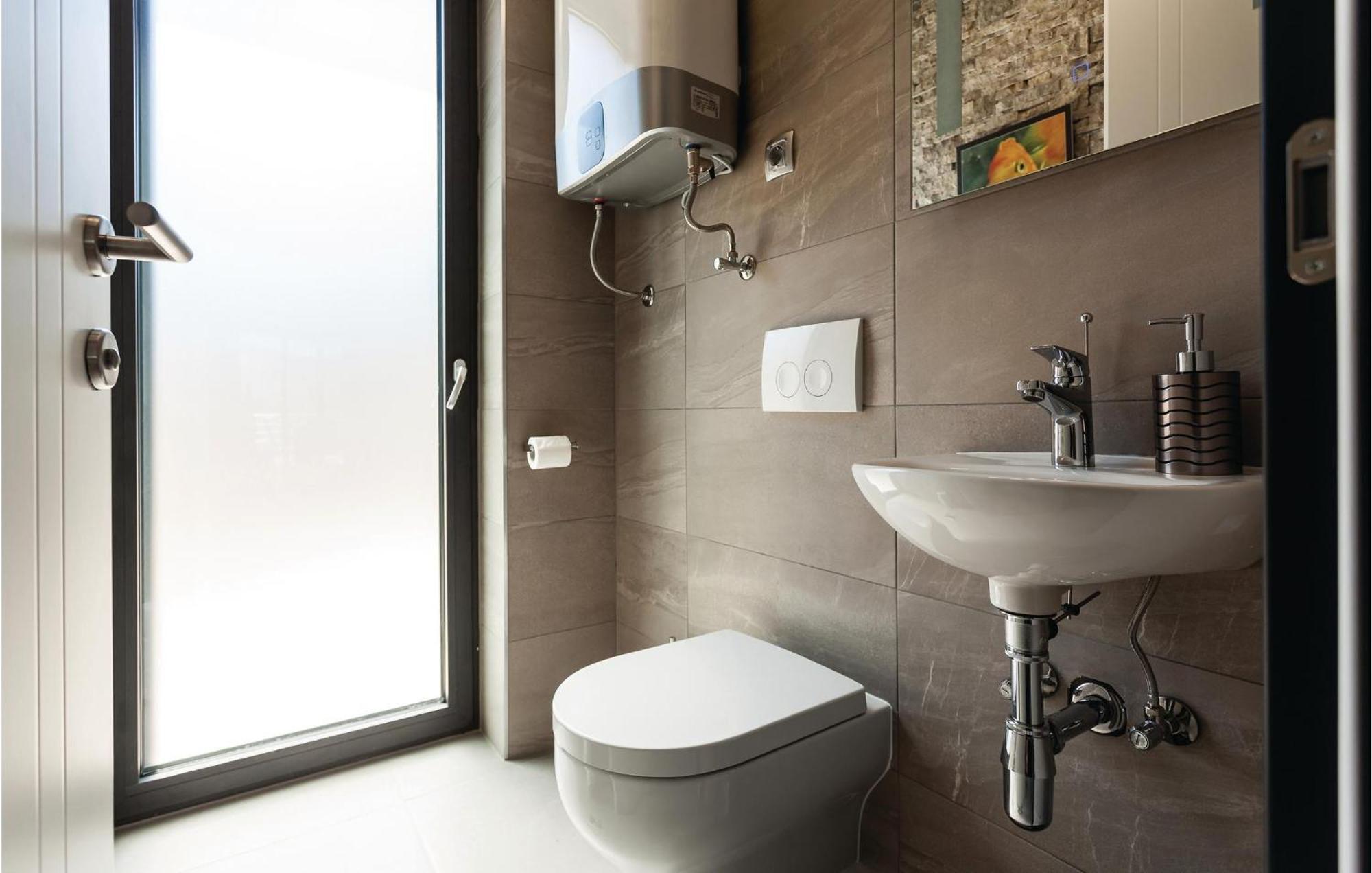 Nice Home In Kneze With Wifi Pupnat Exterior photo